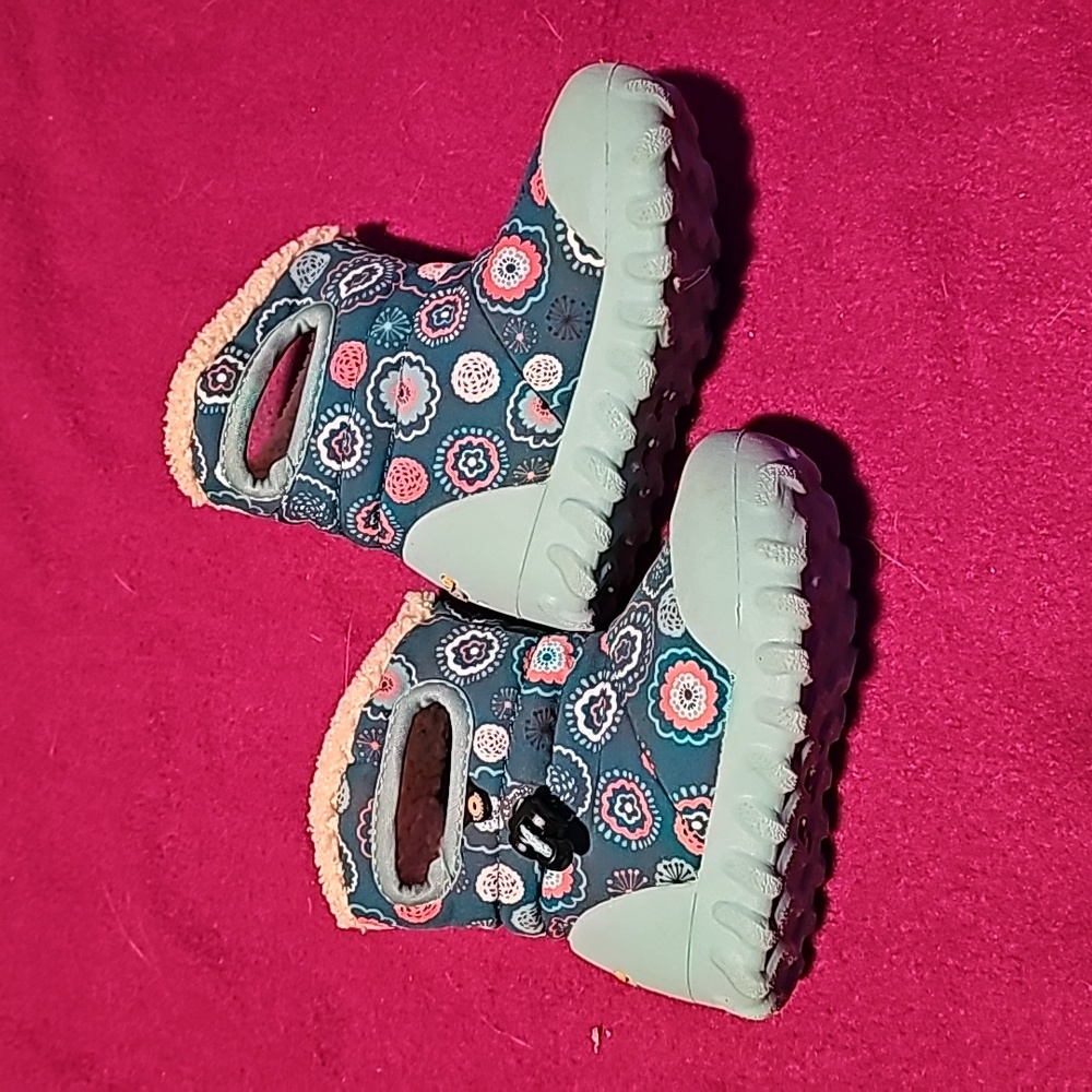 Bogs baby Sz 6